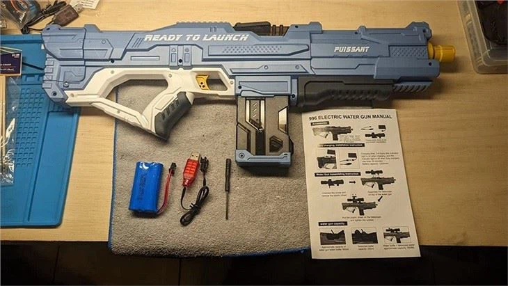 600CC Battery Powered Squirt Gun view 2