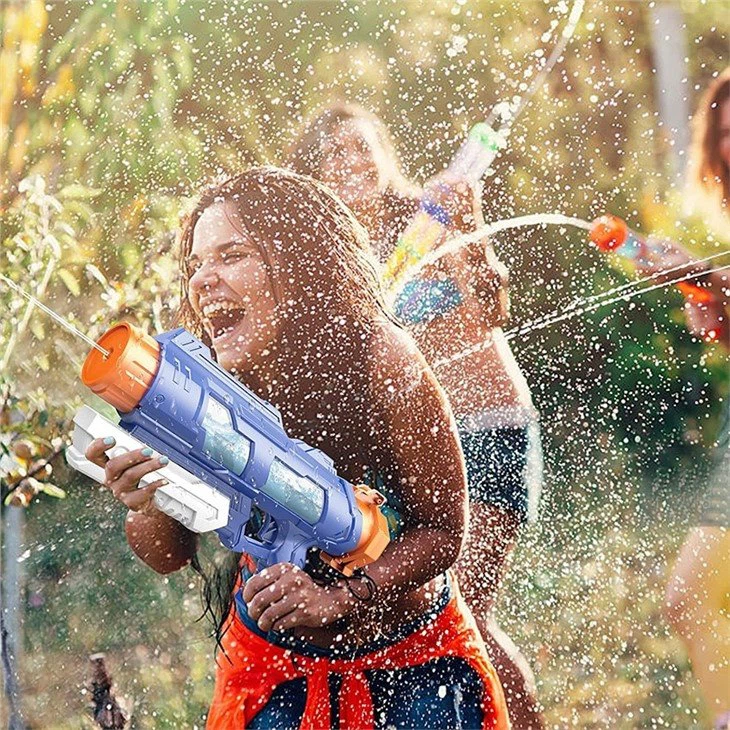 Automatic water absorbing gun body glowing electric water gun view 3